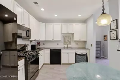 215 Bloomsbury Drive, Morganville, NJ 07751 - Photo 8