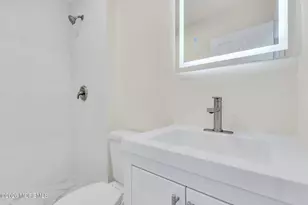 109 Throckmorton Ln, Old Bridge Township, NJ 08857 - Photo 12