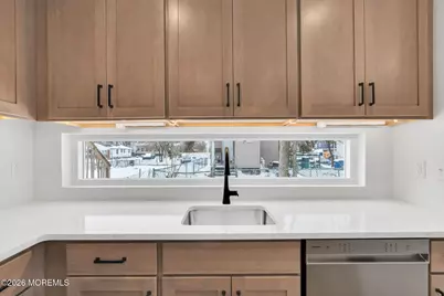 211 De Witt Avenue, Asbury Park, NJ 07712 - Photo 8