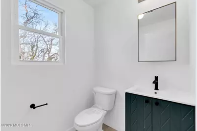 211 De Witt Avenue, Asbury Park, NJ 07712 - Photo 24