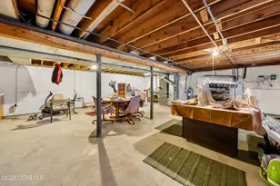 639 Tennent Rd, Manalapan Township, NJ 07726 - Photo 42