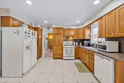 639 Tennent Road, Manalapan Township, NJ 07726 - Photo 8