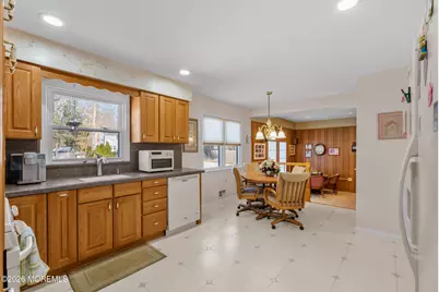 639 Tennent Road, Manalapan Township, NJ 07726 - Photo 12