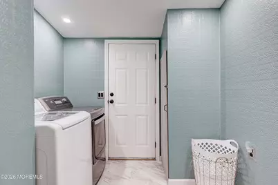 107 West Avenue, Toms River Township, NJ 08757 - Photo 18