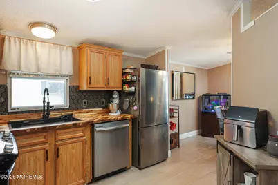 107 West Avenue, Toms River Township, NJ 08757 - Photo 12