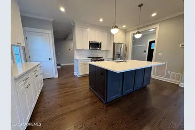 67 W Sunset Avenue, Red Bank, NJ 07701 - Photo 16