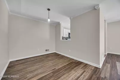 86 Heron Court, Manalapan Township, NJ 07726 - Photo 8