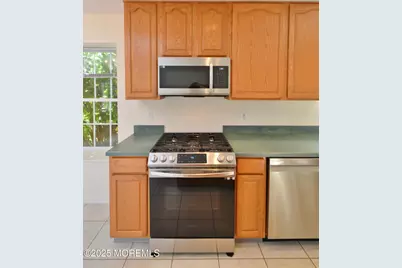 2976 Fieldcrest Lane, Toms River Township, NJ 08755 - Photo 18