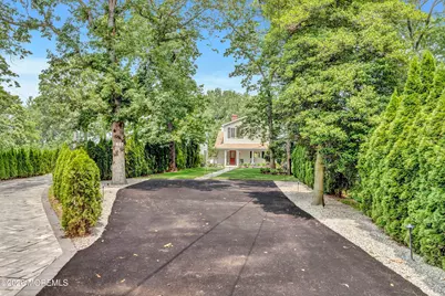 637 Beacon Boulevard, Sea Girt, NJ 08750 - Photo 2