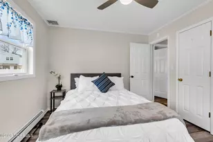 201 Summit Ave, Belford, NJ 07718 - Photo 20