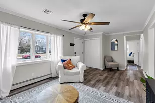 201 Summit Ave, Belford, NJ 07718 - Photo 6