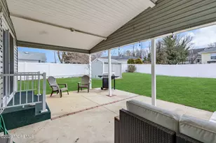 201 Summit Ave, Belford, NJ 07718 - Photo 26