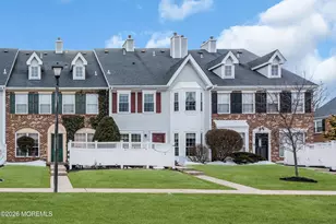 40 Kingston Run, North Brunswick Township, NJ 08902 - Photo 2