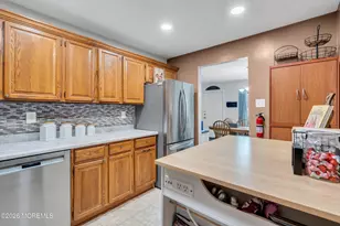 40 Kingston Run, North Brunswick Township, NJ 08902 - Photo 14