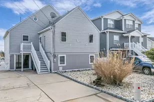 143 S Captains Dr, Little Egg Harbor, NJ 08087 - Photo 2