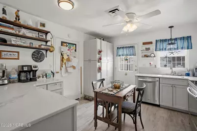 537D Dartmoor Court, Lakewood, NJ 08701 - Photo 6