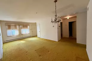 93 Halls Croft Rd, Freehold, NJ 07728 - Photo 6