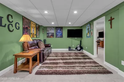 11 Mount Drive, Holmdel, NJ 07733 - Photo 30