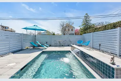 67 N Farragut Avenue, Manasquan, NJ 08736 - Photo 2