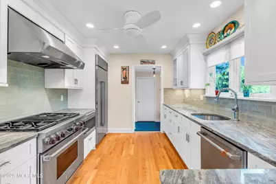 67 N Farragut Avenue, Manasquan, NJ 08736 - Photo 28