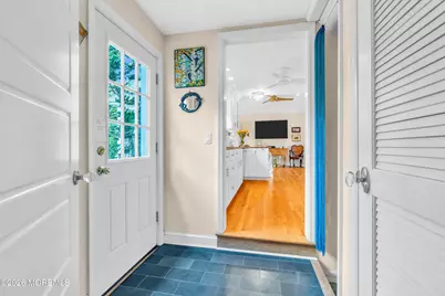 67 N Farragut Avenue, Manasquan, NJ 08736 - Photo 32