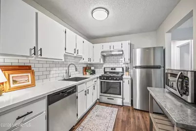 710 Ivy Court, Jackson, NJ 08527 - Photo 6