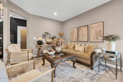 24 Smock Court, Manalapan Township, NJ 07726 - Photo 10