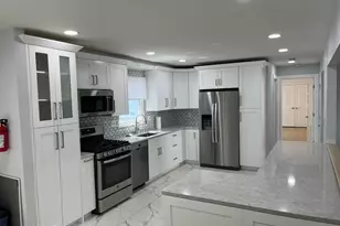 104 Pear St, Oakhurst, NJ 07755 - Photo 6