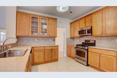 540 Becca Way #540, Monroe Township, NJ 08831 - Photo 24