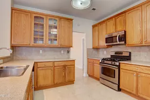 540 Becca Way, Monroe Township, NJ 08831 - Photo 24
