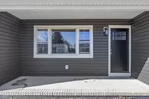 18 Bolingbroke Dr, Toms River Township, NJ 08757 - Photo 2