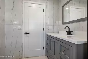 18 Bolingbroke Dr, Toms River Township, NJ 08757 - Photo 20