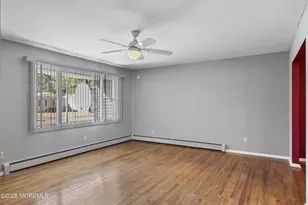 1074 Edgebrook Dr S, Toms River Township, NJ 08757 - Photo 4