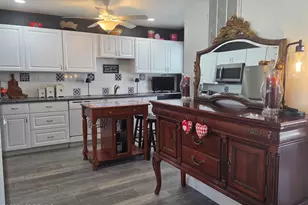 62 Horseshoe Ct, Tinton Falls, NJ 07753 - Photo 6