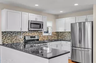 1407 Edgemere Rd, Wall Township, NJ 07719 - Photo 2