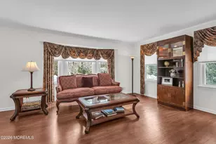 9 Johnny Ct, Red Bank, NJ 07701 - Photo 8