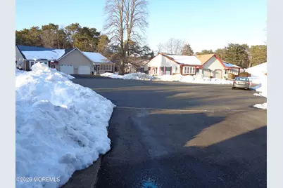 7 B Birchwood Court, Whiting, NJ 08759 - Photo 2