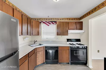 46 Lane Court, Old Bridge Township, NJ 08857 - Photo 22