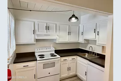 600 Clifton Avenue #1-6, Toms River Township, NJ 08753 - Photo 4