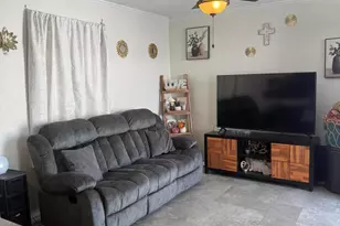 52 Monique Cir, Hazlet Township, NJ 07730 - Photo 6