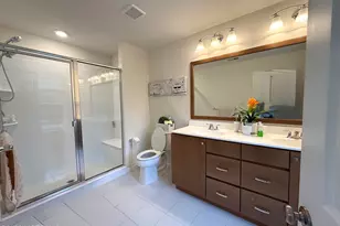 21 Wisteria Ct, Monroe Township, NJ 08831 - Photo 14