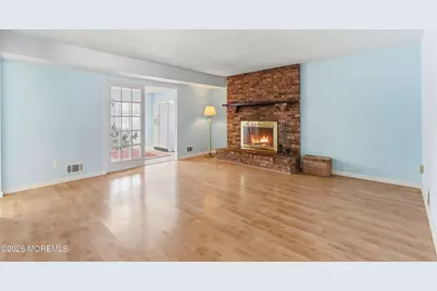 13 Arthur Place, Middletown, NJ 07748 - Photo 10