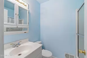 13 Arthur Pl, Middletown, NJ 07748 - Photo 38