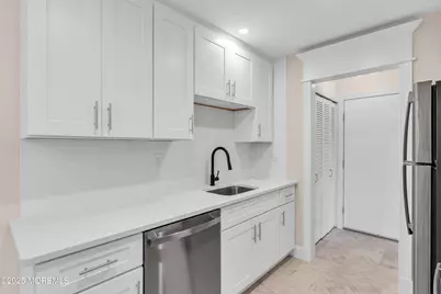 218 Medford Court #A, Manalapan Township, NJ 07726 - Photo 18