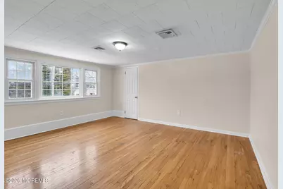 1001 Arnold Avenue, Point Pleasant, NJ 08742 - Photo 8