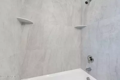 211 Dewitt Avenue, Asbury Park, NJ 07712 - Photo 28