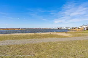 100 Seaview Ave, Monmouth Beach, NJ 07750 - Photo 22