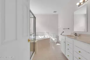 83 Huntington Dr, Jackson, NJ 08527 - Photo 32