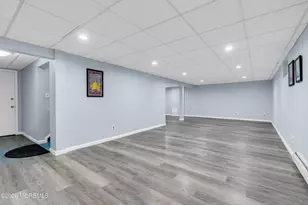 7 Friar Ln, Manalapan Township, NJ 07726 - Photo 48