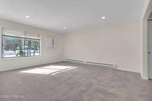 129 Amberly Dr, Manalapan Township, NJ 07726 - Photo 8